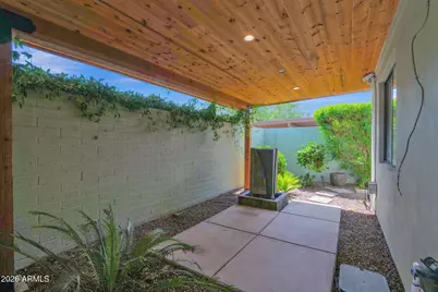 4916 E Amelia Avenue, Phoenix, AZ 85018 - Photo 3
