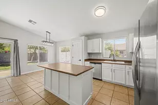 40018 N Lerwick Dr, San Tan Valley, AZ 85140 - Photo 9