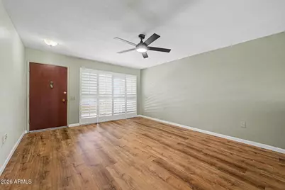 14044 N Lakeforest Drive, Sun City, AZ 85351 - Photo 7