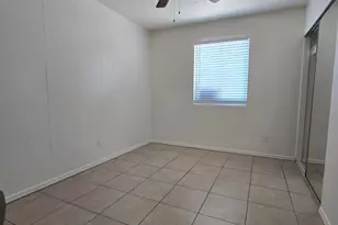 6917 W Highland Ave, Phoenix, AZ 85033 - Photo 13