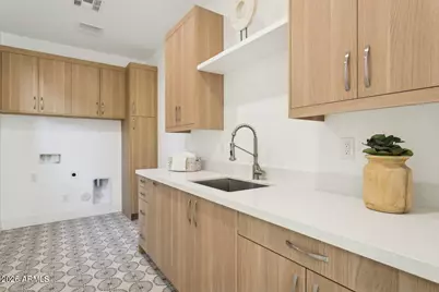 6330 N 10th Drive, Phoenix, AZ 85013 - Photo 33