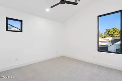 6330 N 10th Drive, Phoenix, AZ 85013 - Photo 25