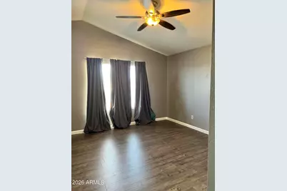 12024 N 76th Lane, Peoria, AZ 85345 - Photo 9
