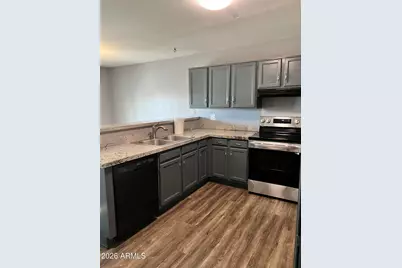 12024 N 76th Lane, Peoria, AZ 85345 - Photo 5