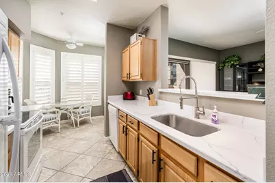 14950 W Mountain View Boulevard #4104, Surprise, AZ 85374 - Photo 11