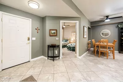 14950 W Mountain View Boulevard #4104, Surprise, AZ 85374 - Photo 3