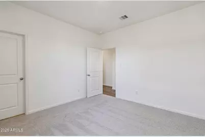 10082 W Devonshire Avenue, Phoenix, AZ 85037 - Photo 5
