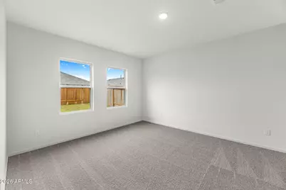 10082 W Devonshire Avenue, Phoenix, AZ 85037 - Photo 9