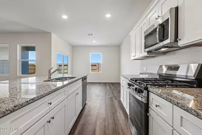 10082 W Devonshire Avenue, Phoenix, AZ 85037 - Photo 29