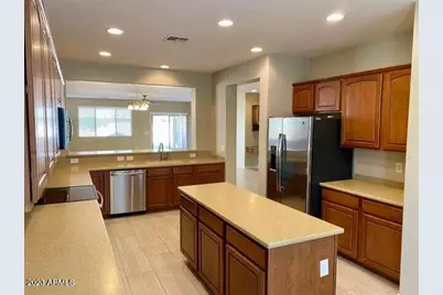 654 W Desert Mountain Drive, San Tan Valley, AZ 85143 - Photo 3