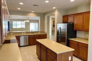 654 W Desert Mountain Dr, San Tan Valley, AZ 85143 - Photo 3