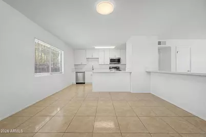 6201 W Citrus Way, Glendale, AZ 85301 - Photo 13