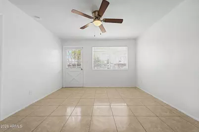 6201 W Citrus Way, Glendale, AZ 85301 - Photo 11
