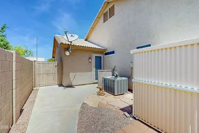 10881 W Oraibi Drive, Peoria, AZ 85373 - Photo 23