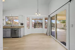 10851 W Beaubien Dr, Peoria, AZ 85373 - Photo 7