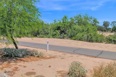 21048 E Arroyo Verde Drive, Queen Creek, AZ 85142 - Photo 33