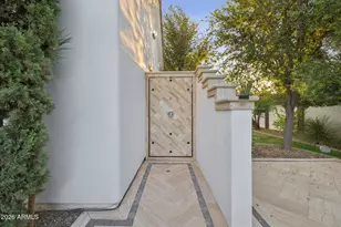 2748 E Warbler Rd, Gilbert, AZ 85297 - Photo 23
