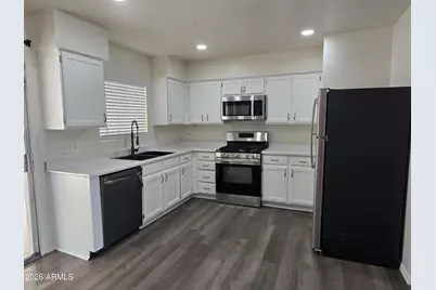 517 W Grove Street, Phoenix, AZ 85041 - Photo 3