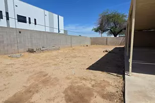 517 W Grove St, Phoenix, AZ 85041 - Photo 15