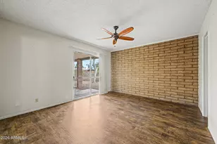 2021 West Myrtle Ave, Phoenix, AZ 85021 - Photo 13