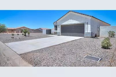 10112 W Carousel Drive, Arizona City, AZ 85123 - Photo 3