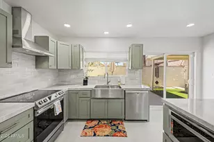 7123 E Buena Terra Way, Paradise Valley, AZ 85253 - Photo 11