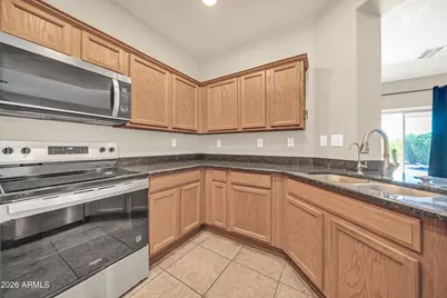 39517 N Hillerman Way, Phoenix, AZ 85086 - Photo 17