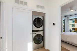 4220 N 32nd St, Phoenix, AZ 85018 - Photo 11