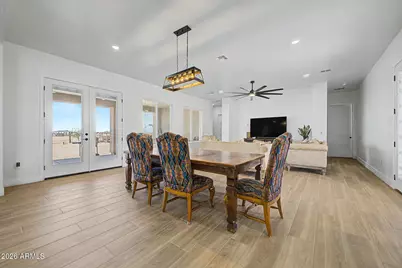 849 N Shannon Place, Casa Grande, AZ 85193 - Photo 9