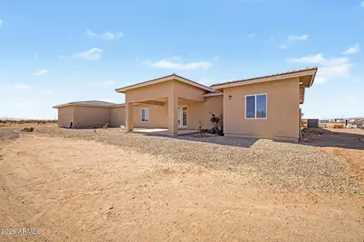 849 N Shannon Place, Casa Grande, AZ 85193 - Photo 3