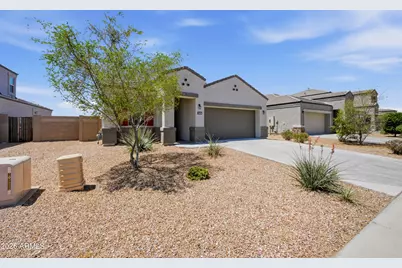30703 W Indianola Avenue, Buckeye, AZ 85396 - Photo 7