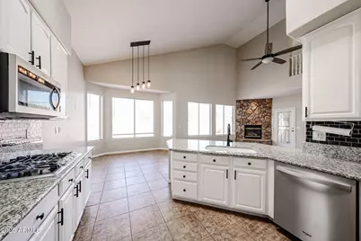6506 W Molly Lane, Phoenix, AZ 85083 - Photo 15