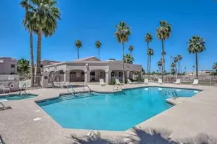 9151 W Greenway Rd, Peoria, AZ 85381 - Photo 9