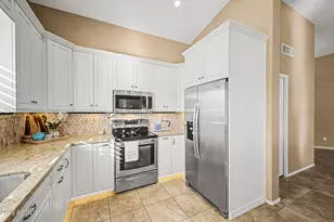 14877 W Verde Ln, Goodyear, AZ 85395 - Photo 13