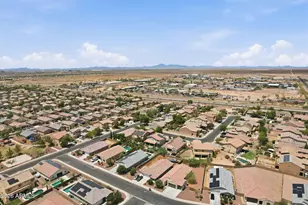 3173 N Excursion Ln, Casa Grande, AZ 85122 - Photo 9