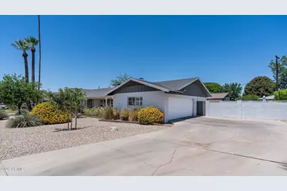 3252 E Glenrosa Avenue, Phoenix, AZ 85018 - Photo 15