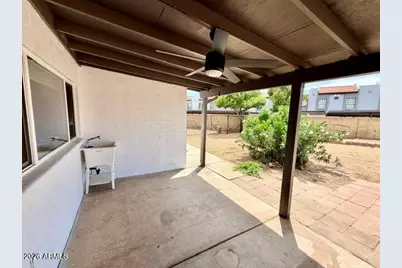 3164 W Meadow Drive, Phoenix, AZ 85053 - Photo 7
