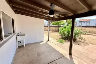 3164 W Meadow Dr, Phoenix, AZ 85053 - Photo 7