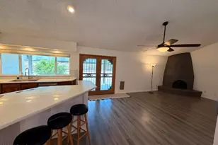 3164 W Meadow Dr, Phoenix, AZ 85053 - Photo 3