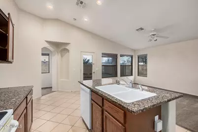 12828 S 175th Lane, Goodyear, AZ 85338 - Photo 5