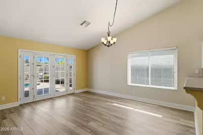 902 W Sequoia Drive, Phoenix, AZ 85027 - Photo 13