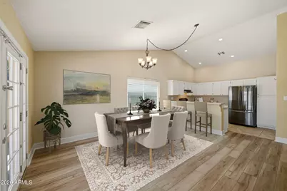 902 W Sequoia Drive, Phoenix, AZ 85027 - Photo 11