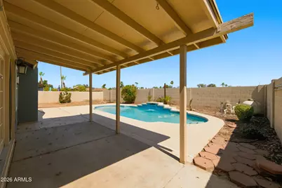 902 W Sequoia Drive, Phoenix, AZ 85027 - Photo 35