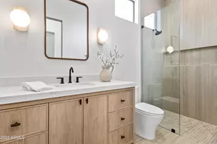 3415 N 47th Pl, Phoenix, AZ 85018 - Photo 27