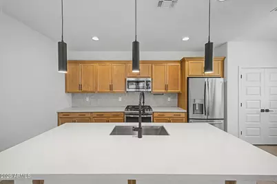 3767 N 100th Drive, Avondale, AZ 85392 - Photo 11