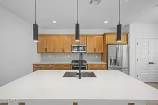 3767 N 100th Dr, Avondale, AZ 85392 - Photo 11