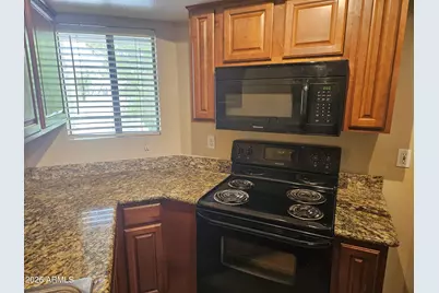 835 N Granite Reef Road #6A, Scottsdale, AZ 85257 - Photo 5