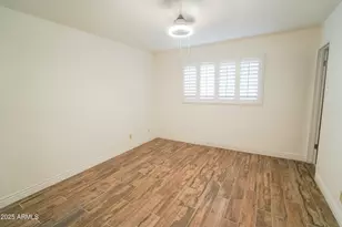 8608 E Highland Ave, Scottsdale, AZ 85251 - Photo 13