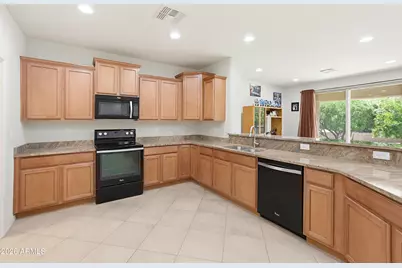 27021 W Tonto Lane, Buckeye, AZ 85396 - Photo 9