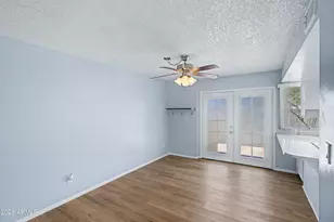 1611 E Newport Dr, Tempe, AZ 85282 - Photo 9